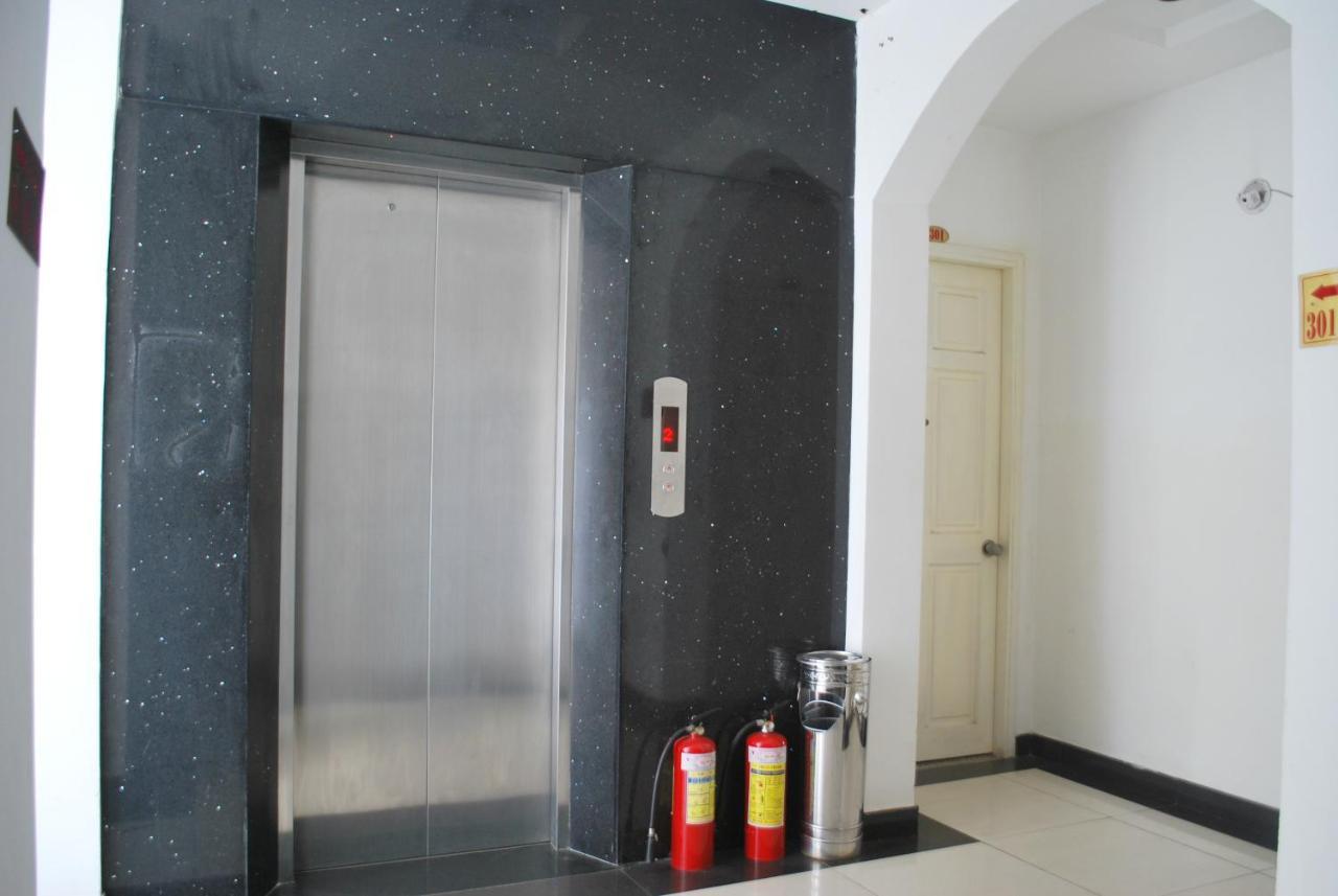 Lan Anh Hotel Ho Chi Minh City Exterior photo