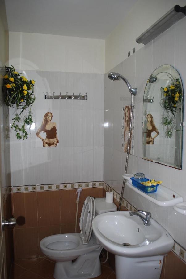 Lan Anh Hotel Ho Chi Minh City Exterior photo