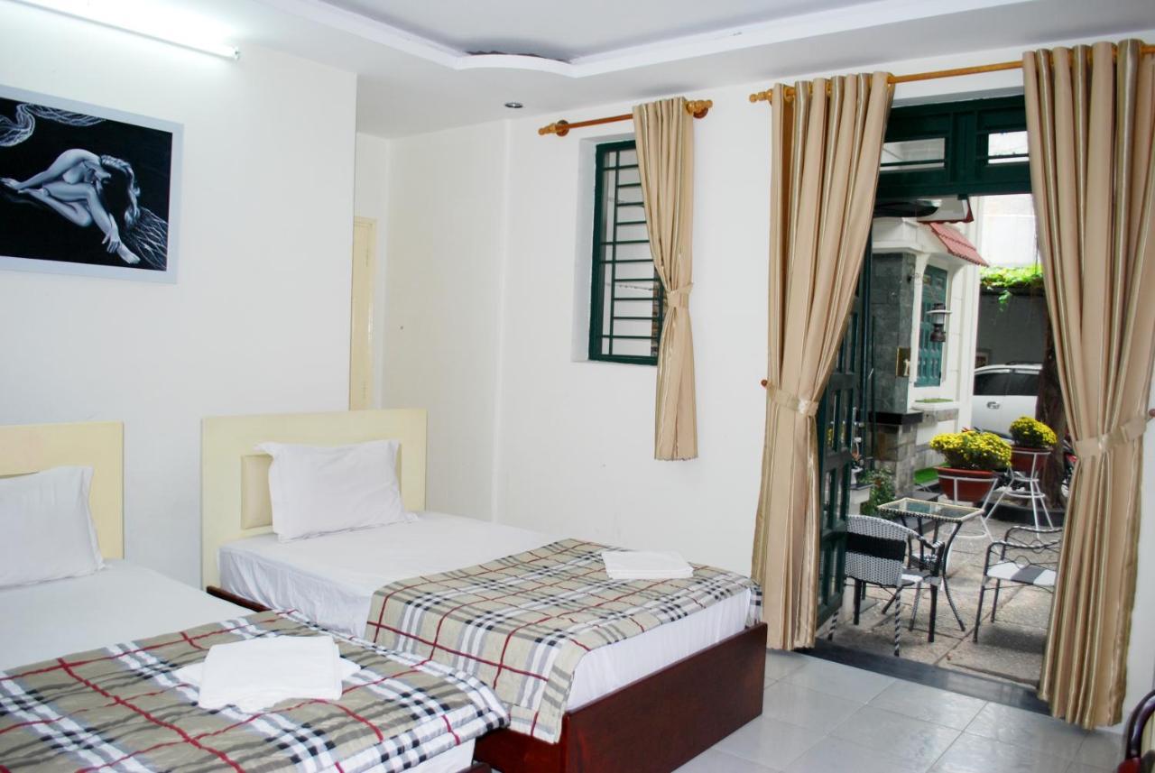 Lan Anh Hotel Ho Chi Minh City Exterior photo